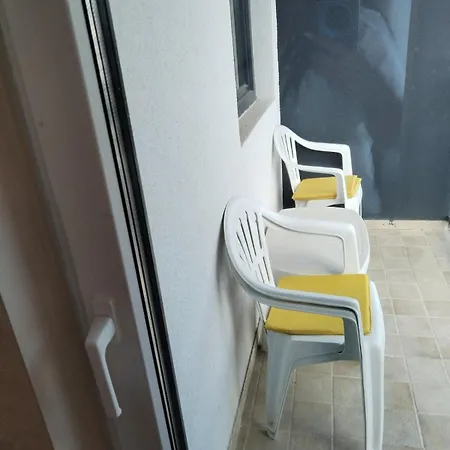 Centar * 兹拉蒂博尔